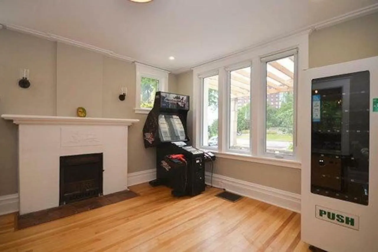 Richmond Estate-Arcade Room-Close To Dtown Ottawa Villa